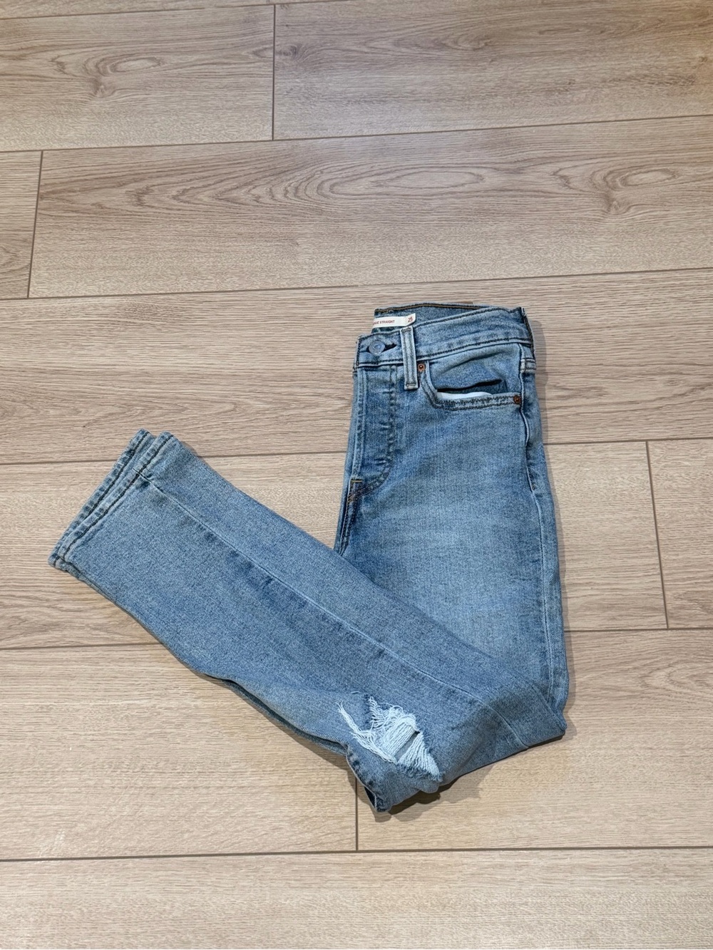 Levi's Light Blue Wedgie Straight Leg Jeans 28”